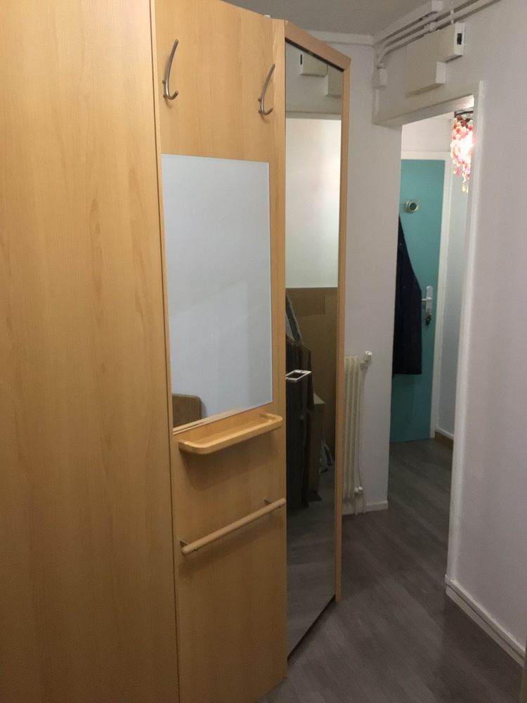 Dressing en bois beige deux portes 220 Saint-Nazaire (44)