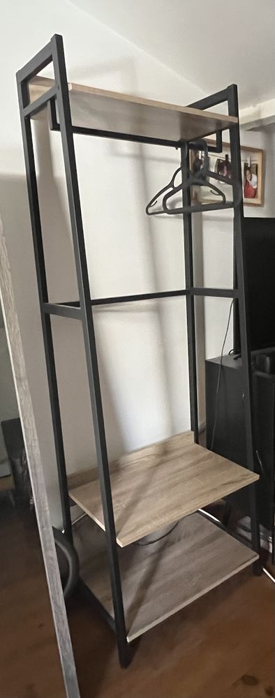 dressing ouvert de style industriel 45 Mauguio (34)