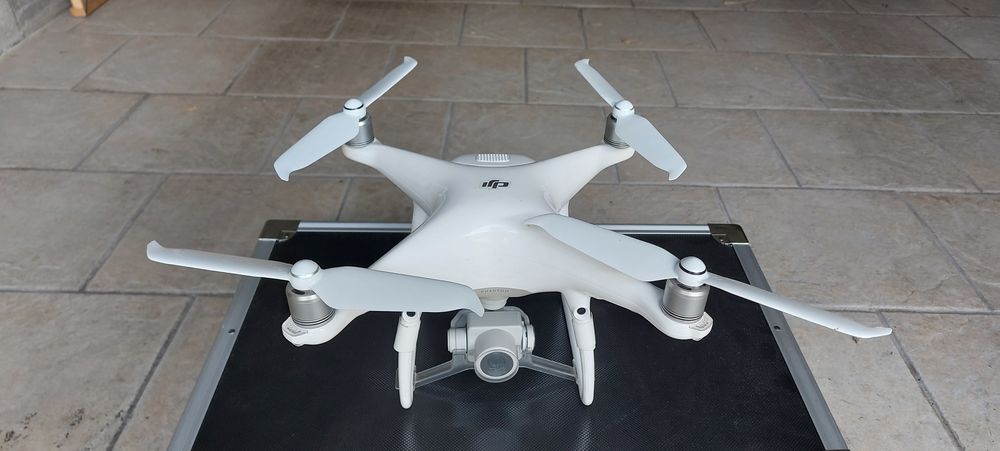  drone Phantom 4 advanced 750 Saint-Claude-de-Diray (41)