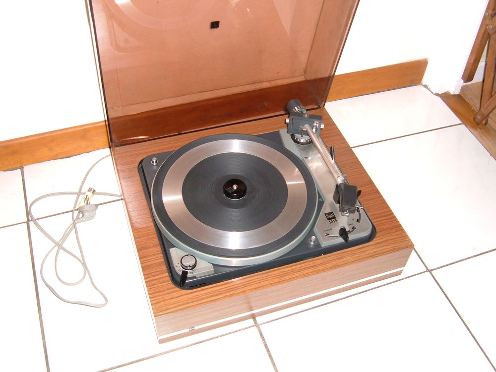 DUAL ( turnable 1019) 299 Marckolsheim (67)