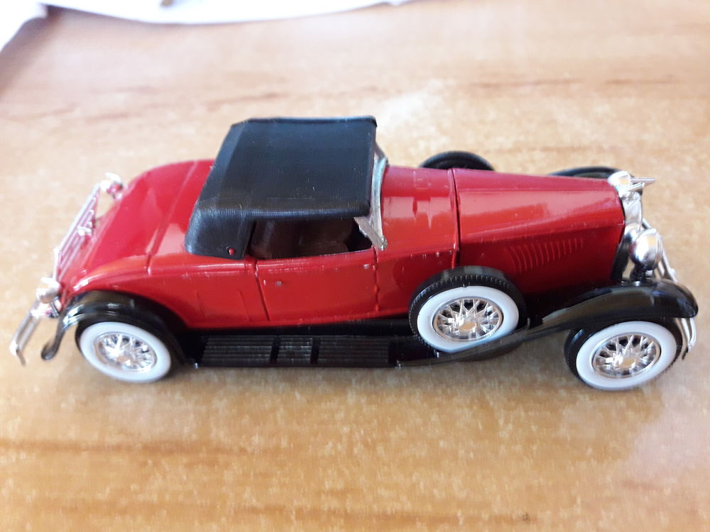 Duesenberg 1/43 eme dans sa boite plastique 15 Castel-Sarrazin (40)