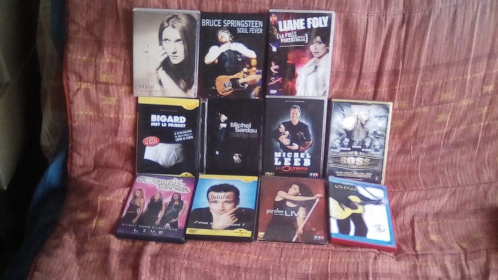 11 dvds vari�s ,chanteurs 15 Les Sables-d'Olonne (85)