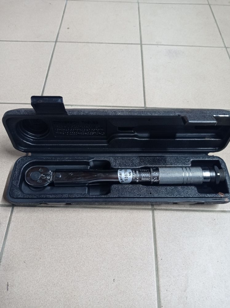 cl� dynamom�trique 4-24 N.m 50 Coulanges-l�s-Nevers (58)