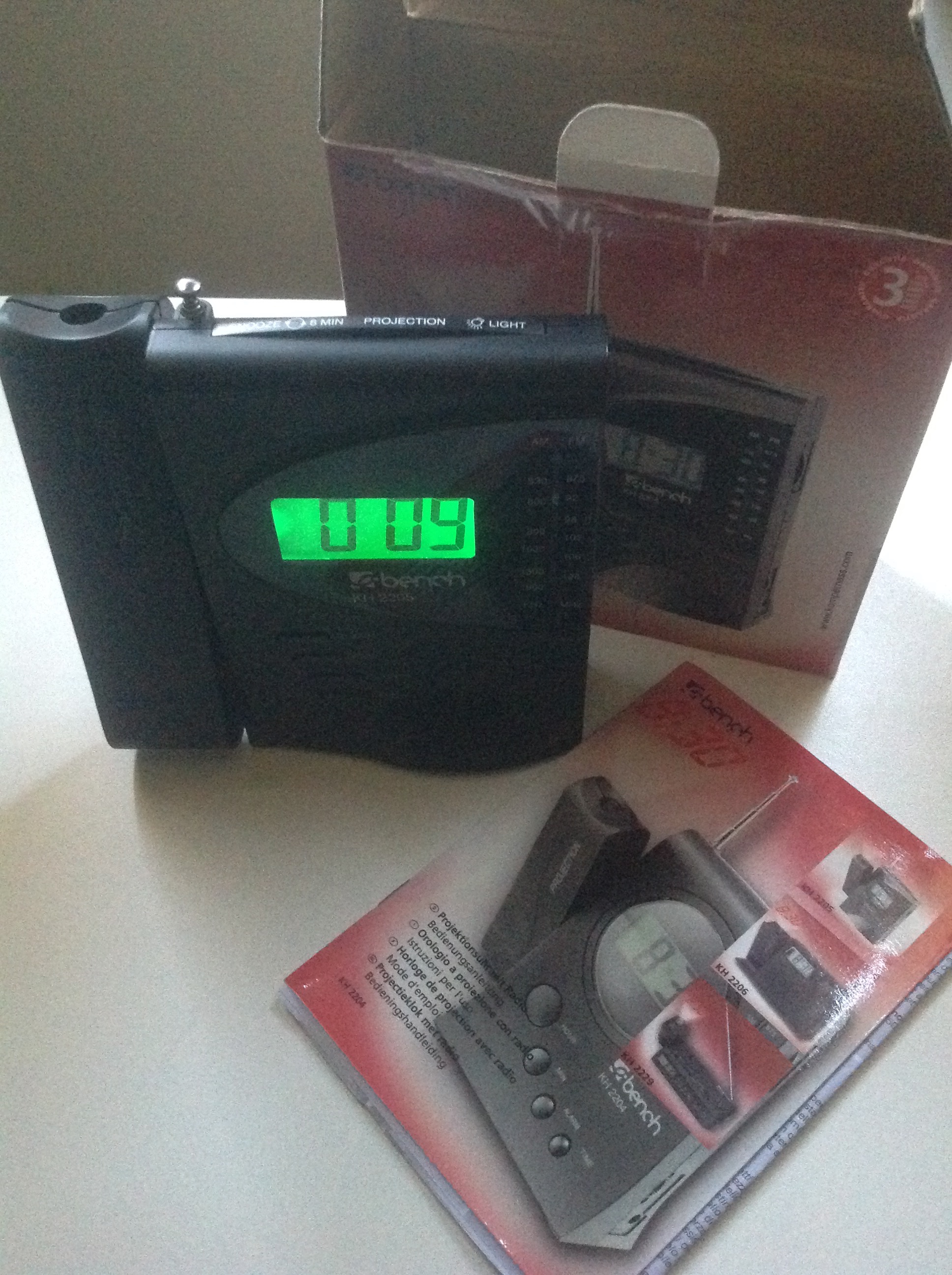 EBENCH KH 2205 R�VEIL ALARME AVEC PROJECTION Envoi Possible
5 Tr�gunc (29)