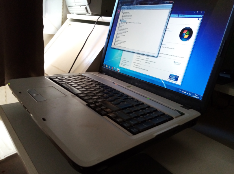 �change pc portable acer 17.3 pouce contre xbox one 0 Saint-Laurent-d'Oingt (69)