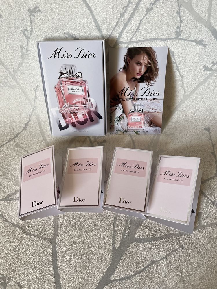 4 �chantillons MISS DIOR Eau de Toilette Vapo Spray NEUFS
7 Blaye (33)