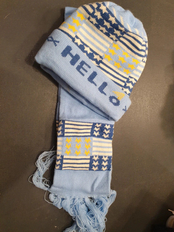 Lot echarpe et bonnet epais - bleu 3 Aubvillers (80)