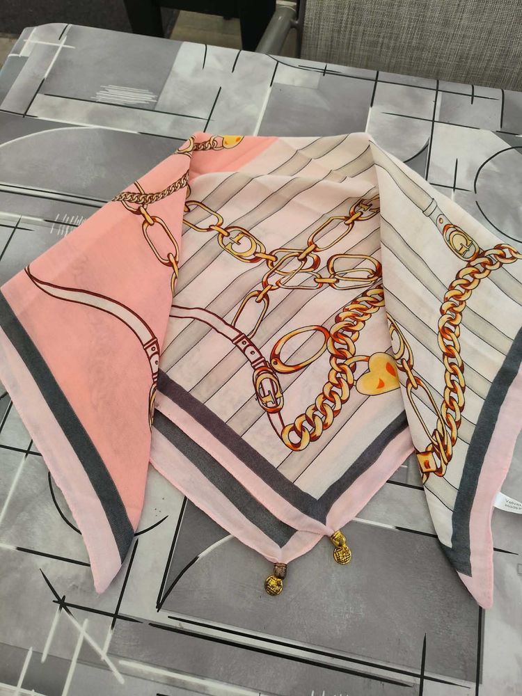 �charpe fine �t� 12 Givet (08)