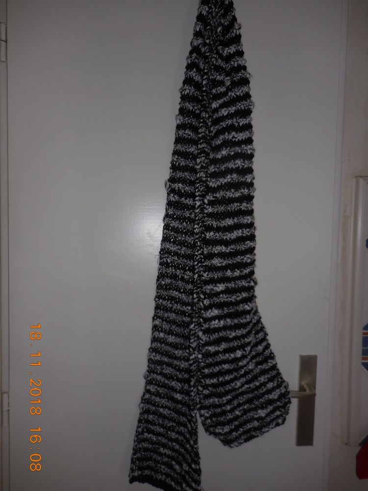 �charpe noir et blanc 4 S�te (34)