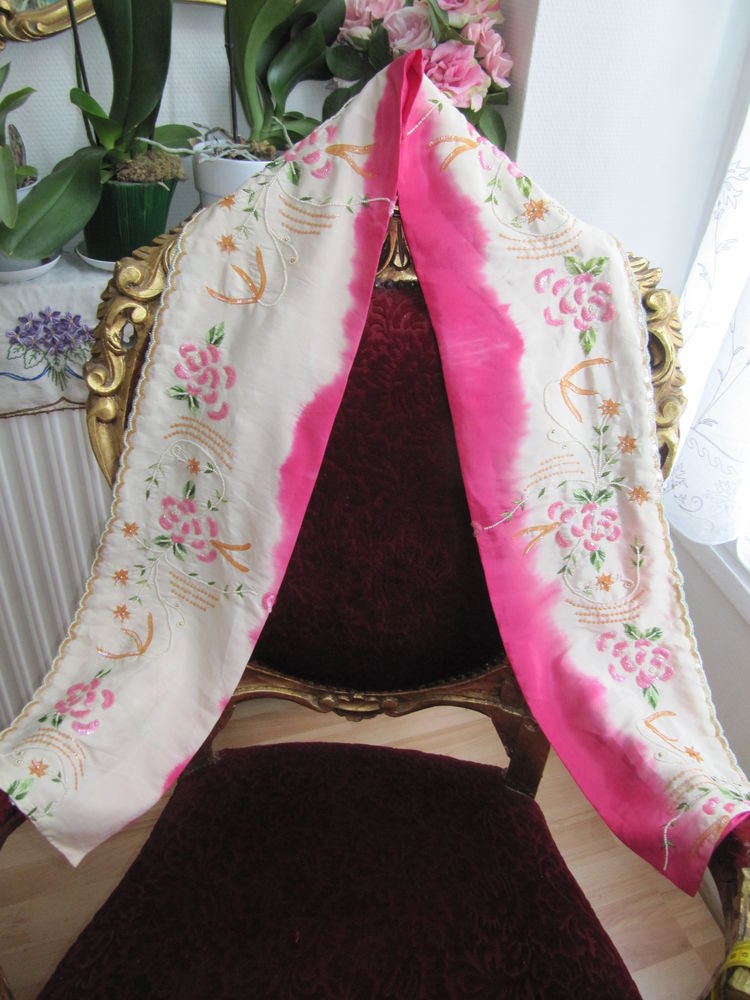 Echarpe soie vintage
20 Paris 4 (75)