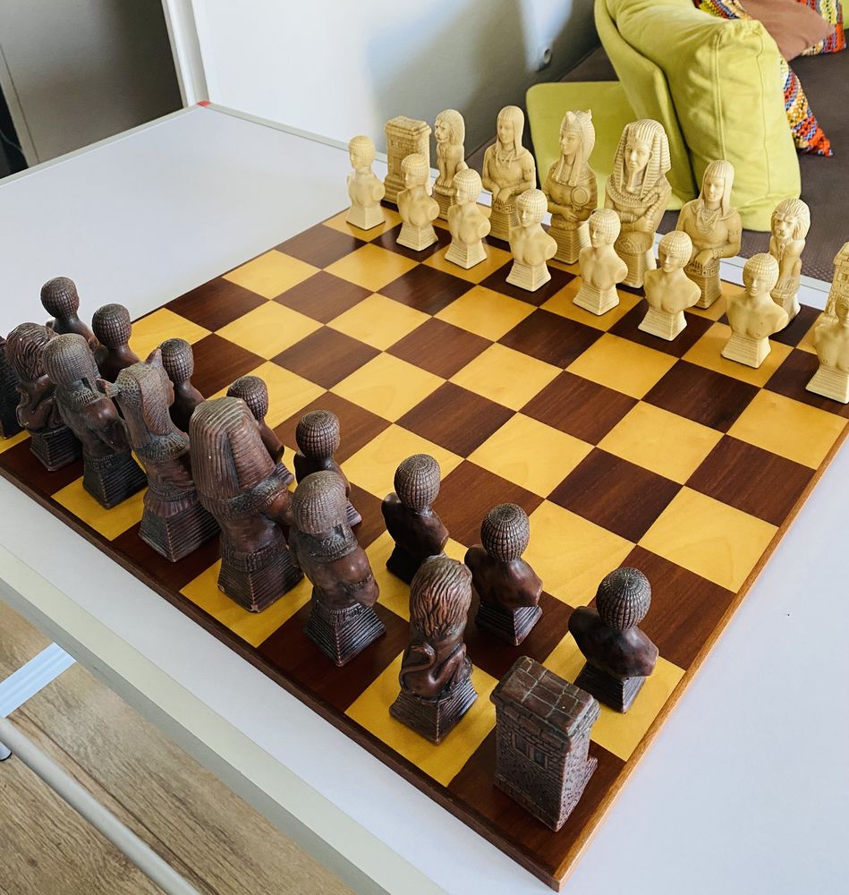 jeu d?�checs 50 Six-Fours-les-Plages (83)