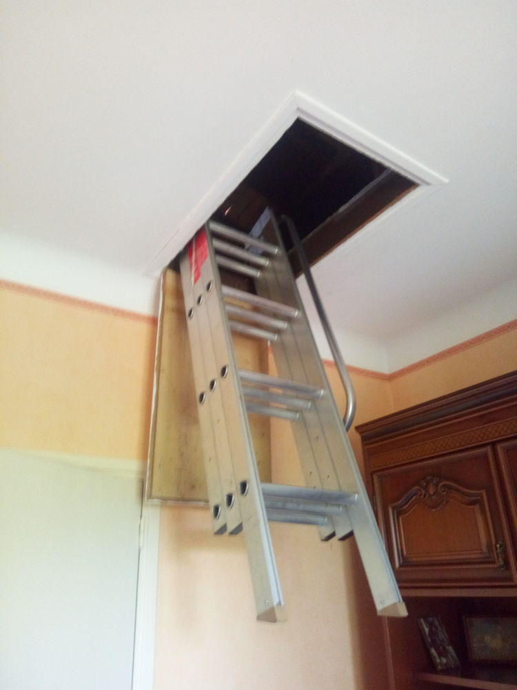 Echelle escamotable aluminium coulissante pour grenier 80 Gaillac (81)
