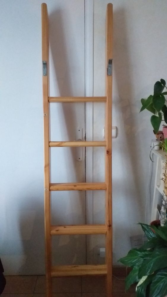 �chelle de mezzanine 15 Meulan (78)