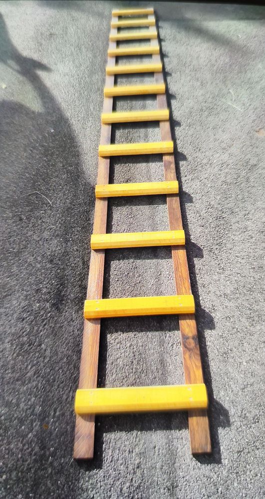 �chelle plate 4 m�tres Neuve 
100 Les Barils (27)