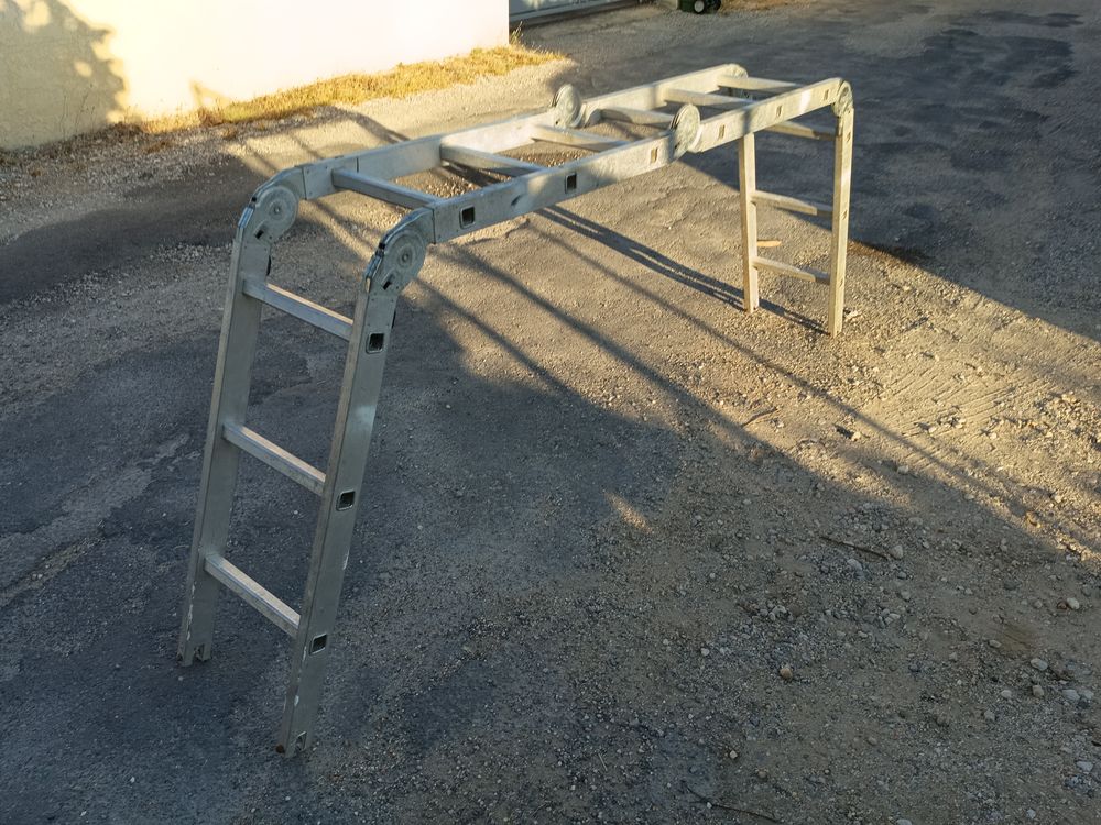 echelle pliante echaffaudage  Multifonctionnelle  alu 3,5 m 85 Saint-Jean-de-Fos (34)