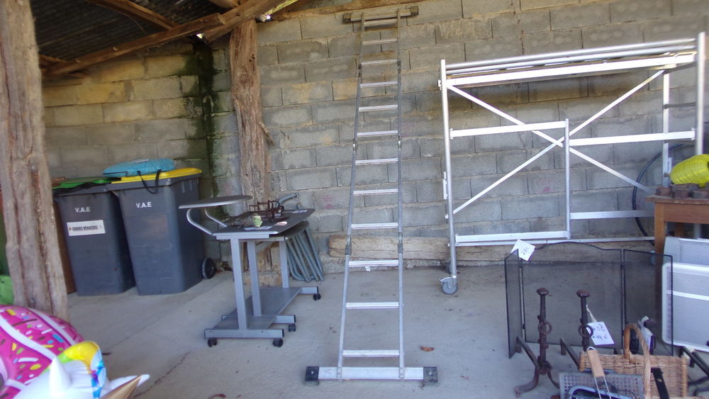 ECHELLE PLIANTE 3M 30 Moumoulous (65)