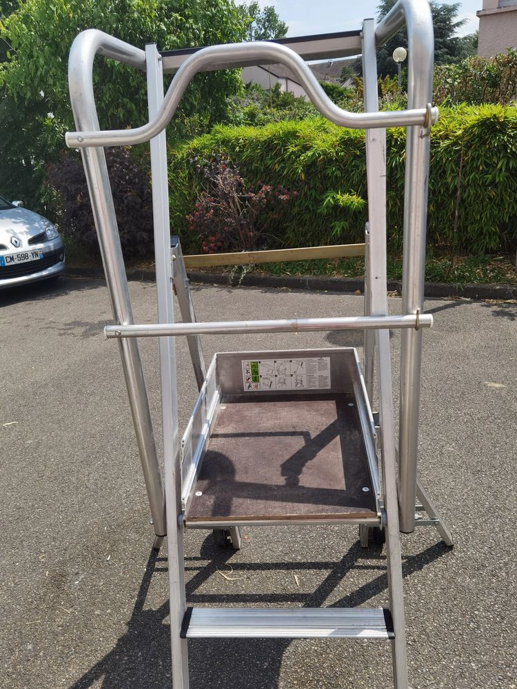 �chelle professionnel 250 Pontoise (95)