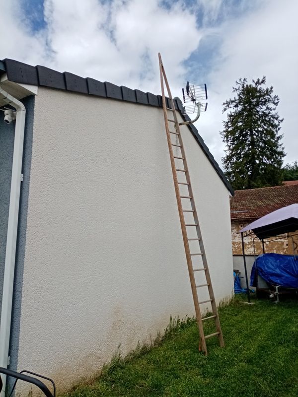 echelle de r�colte pointue 280 Saint-Uze (26)