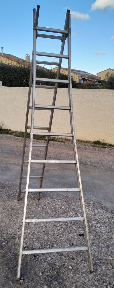 Echelle transformable 2 plans 2x9 echelons 150 Saint-Jean-de-Fos (34)