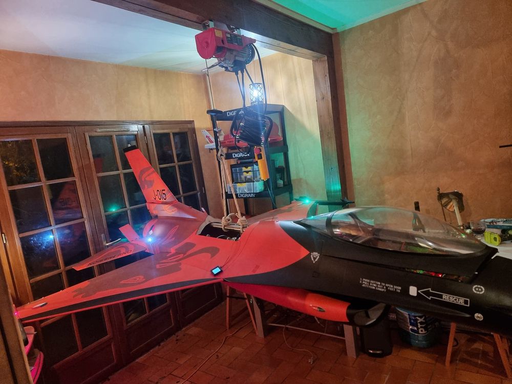 F16 �chelle 1:5 7500 �lancourt (78)