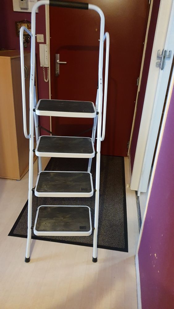 �chelles 80 Charmes (88)