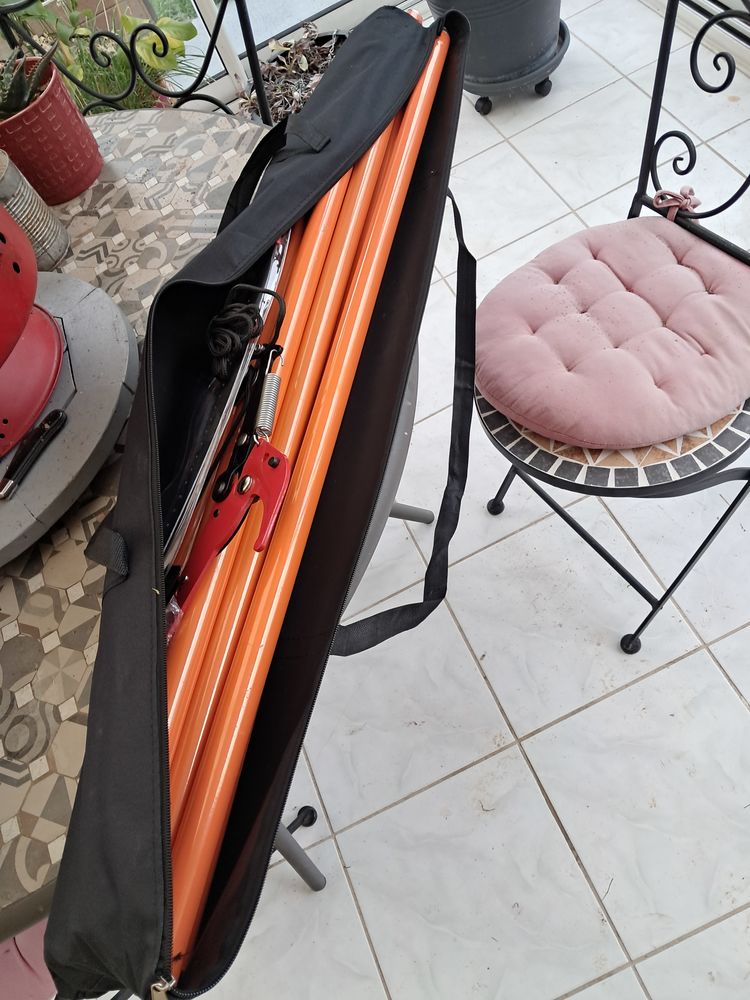 Echenilloir 
60 Villaines-les-Rochers (37)