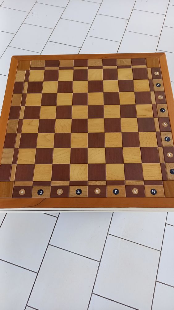 �chiquier grand mod�le 100 Le Moule (97)