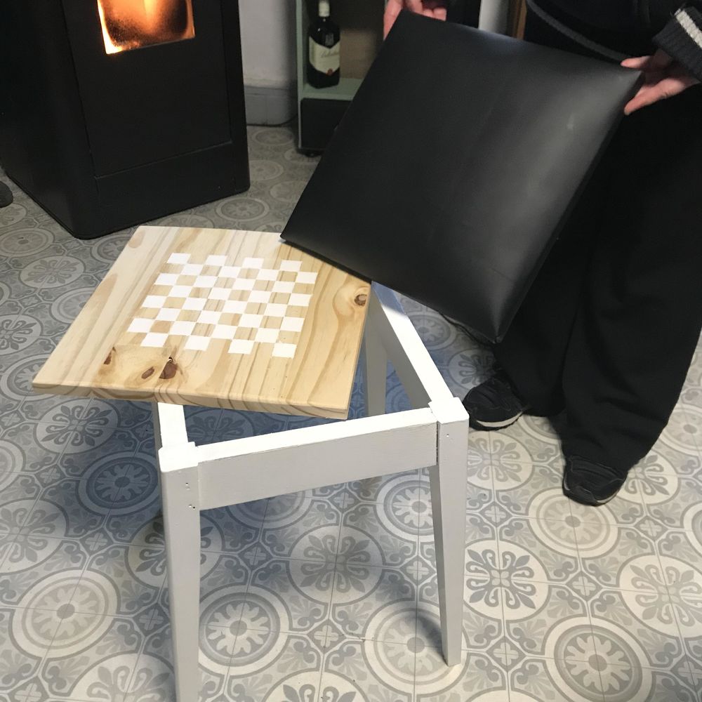 �chiquier sur tabouret deux en un 50 Chocques (62)