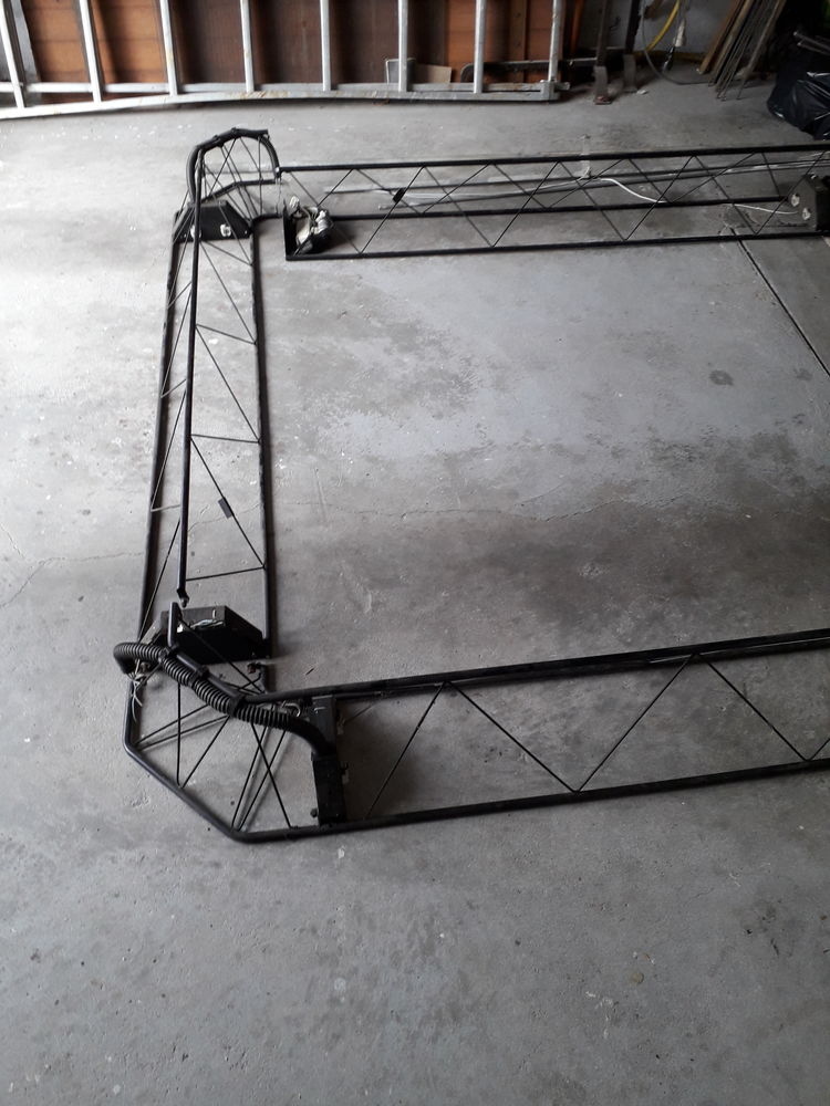 Eclairage moderne. 200 Bourges (18)