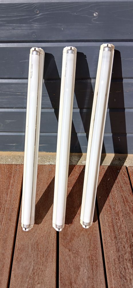 �clairage tube n�on 10 Saint-Brieuc (22)