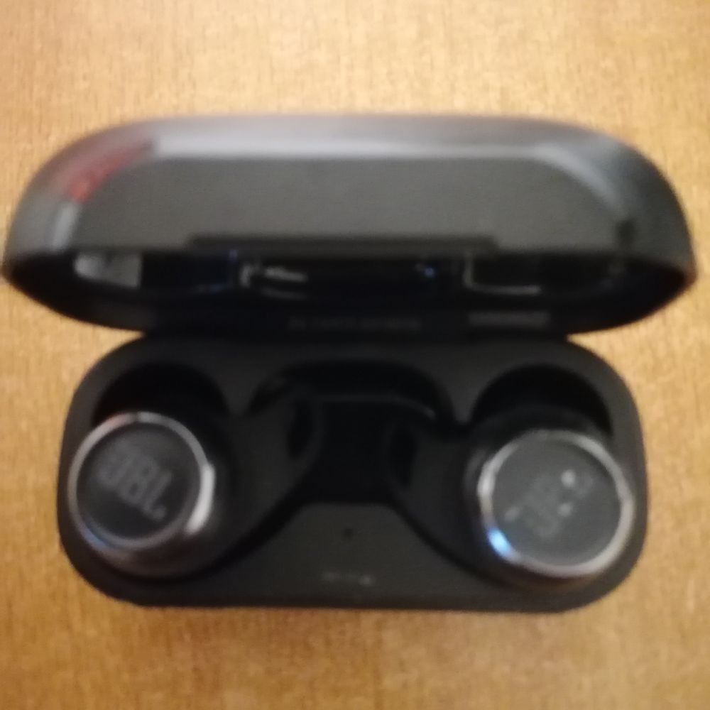 �couteur JBL reflect aero redvin 120 Chamb�ry (73)