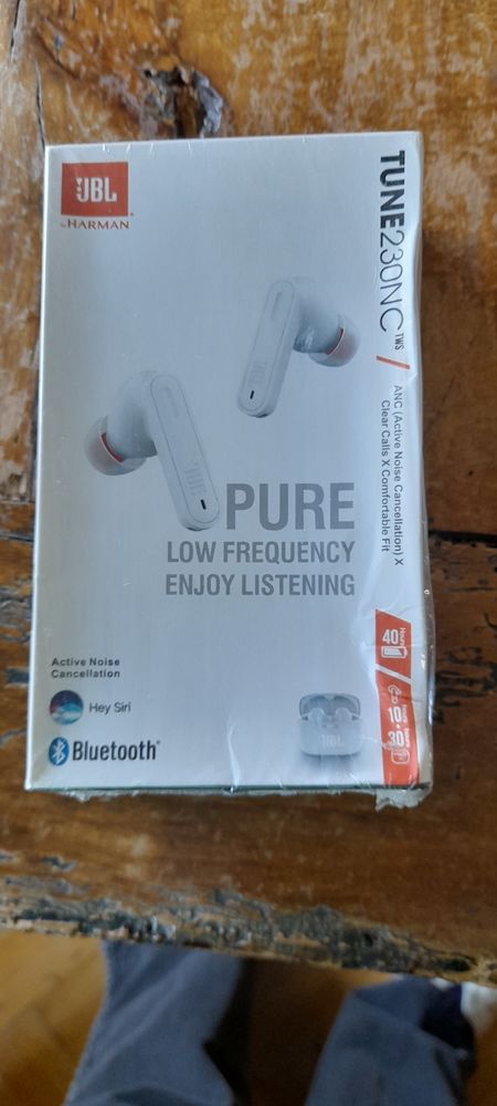 �couteurs  JBL Tune 23NC 45 Marseille 8 (13)