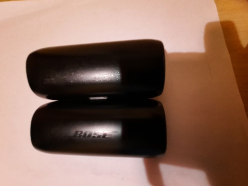 �COUTEURS..... 100 Bobigny (93)