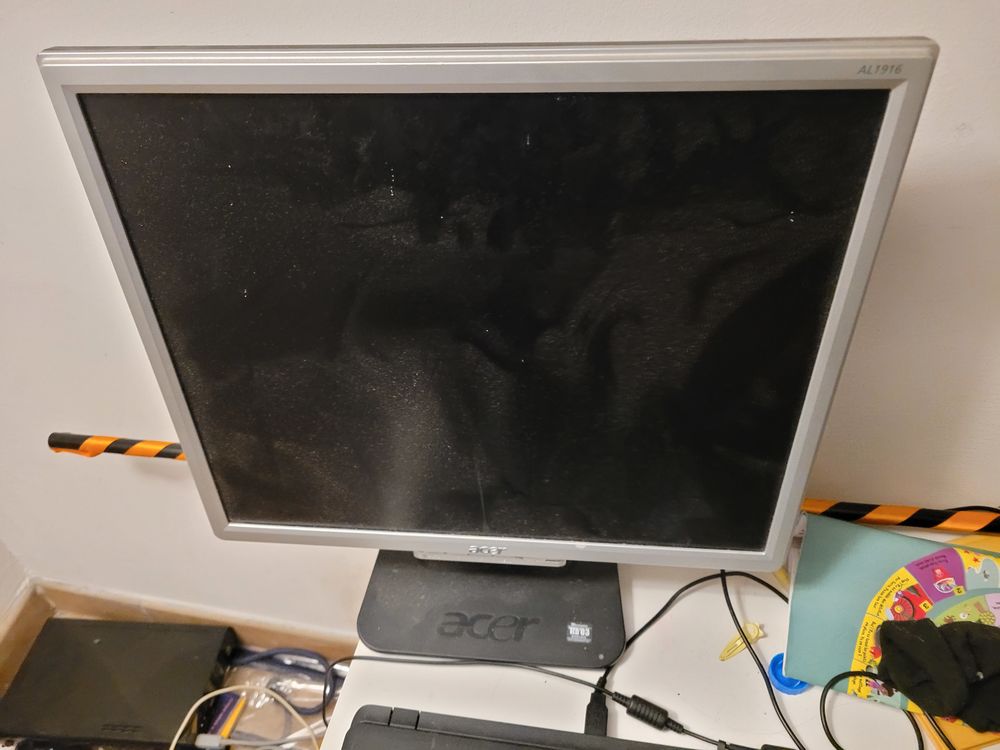 Ecran ACER LCD 19  mod�le AL 1916A 40 Marseille 2 (13)