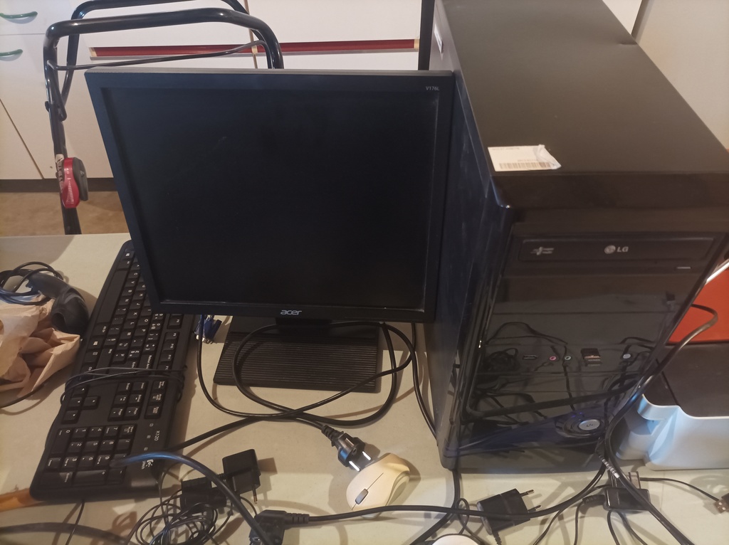 �cran Acer 17 pouces pour bureau 120 Buzan�ais (36)