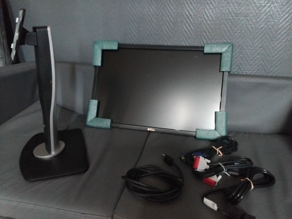 Ecran Dell P2213F 22  - Noir - Mat/antireflet - 1680 x 1050 40 Sevran (93)