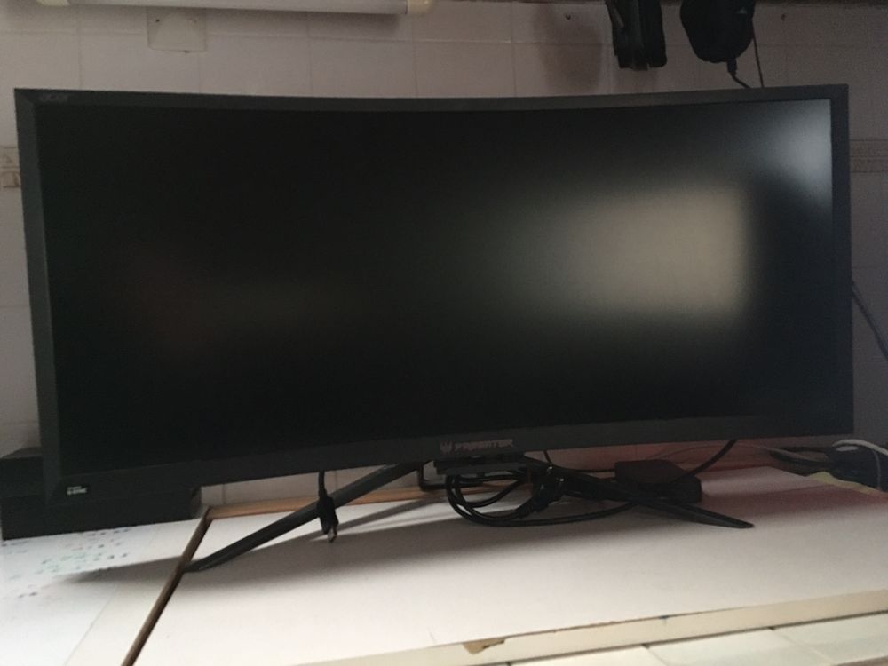 �cran Gaming ACER PREDATOR Z35P 500 Talloires (74)