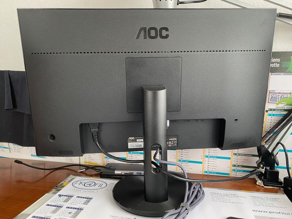 Ecran PC/Mac Informatique 24,5'' (62,2 cm)
150 � 0 Sainte-Clotilde (97)