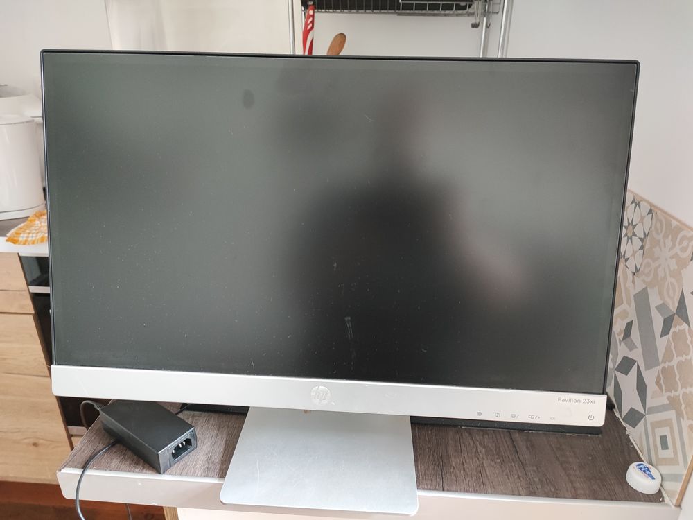 �cran d'ordinateur HP 23xi 30 P�ronne (80)
