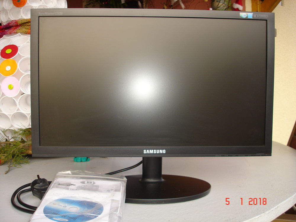 Ecran ordinateur Samsung 22  65 Esparsac (82)