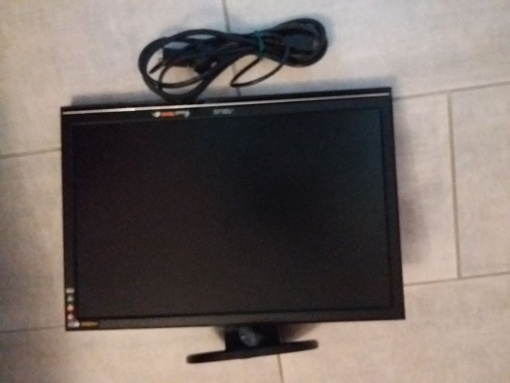 ECRAN D'ORDINATEUR . 0 Saint-Paul-Trois-Ch�teaux (26)