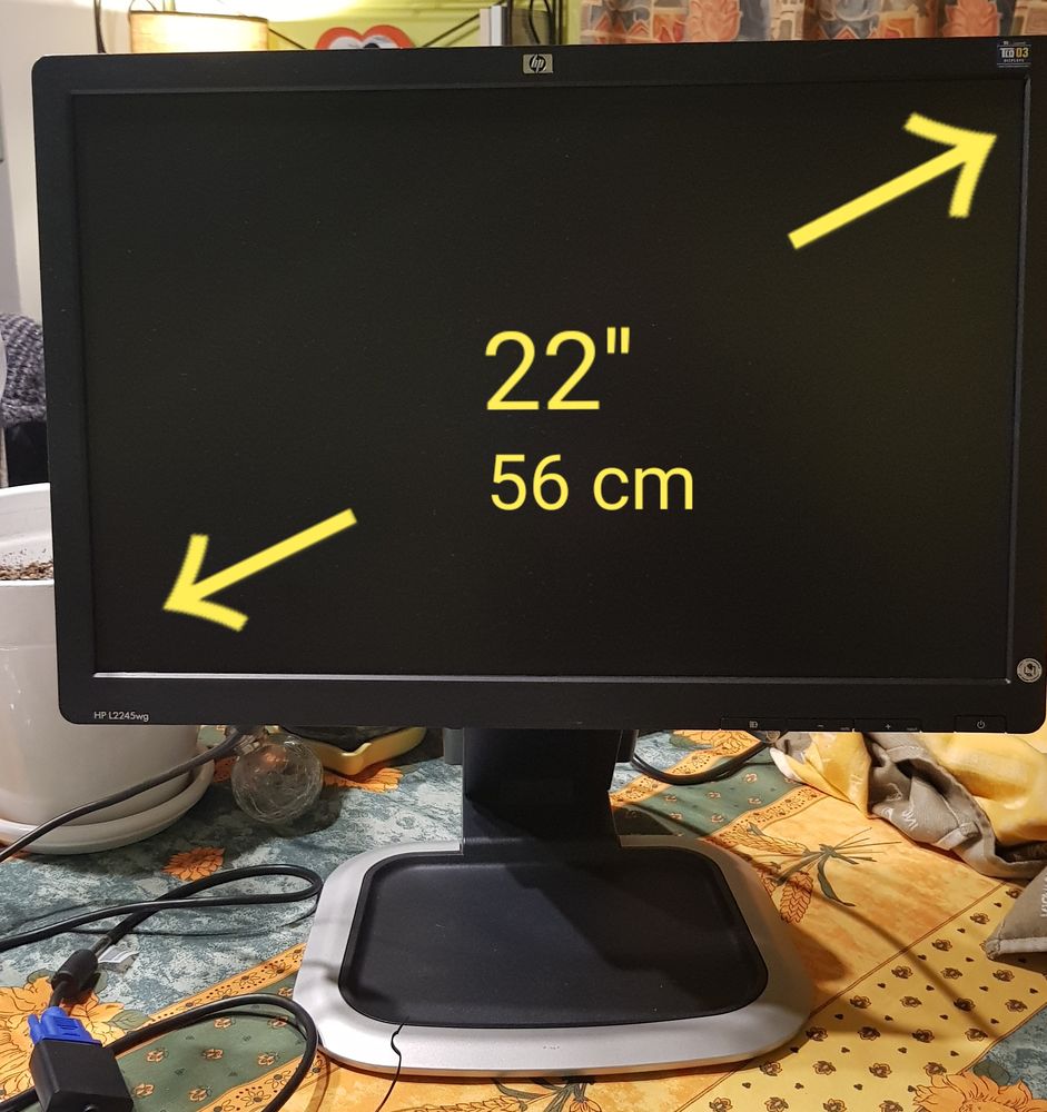 �cran ordinateur HP 30 St Auban (04)