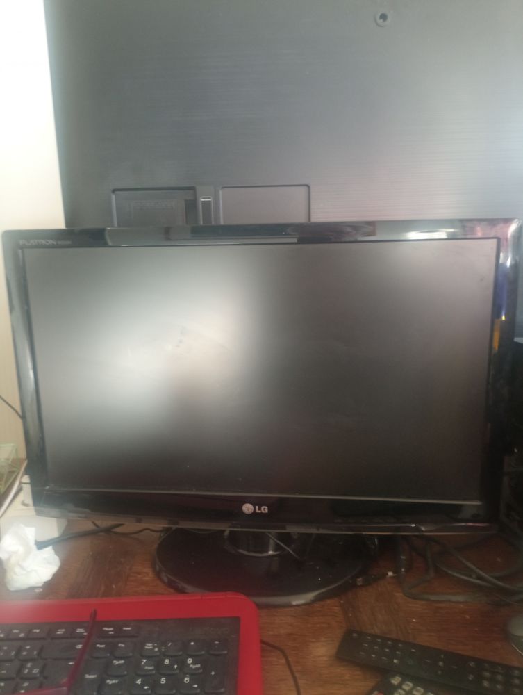 �cran plat 23 pouce 15 Brou-sur-Chantereine (77)