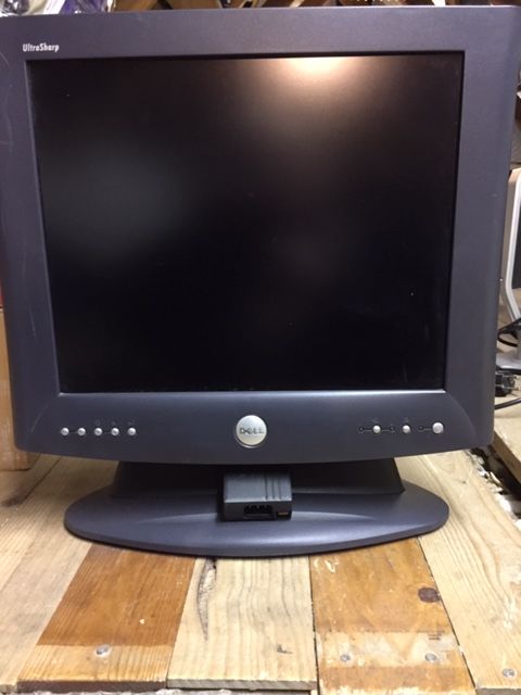 Ecran pour ordinateur 20 Le Muy (83)