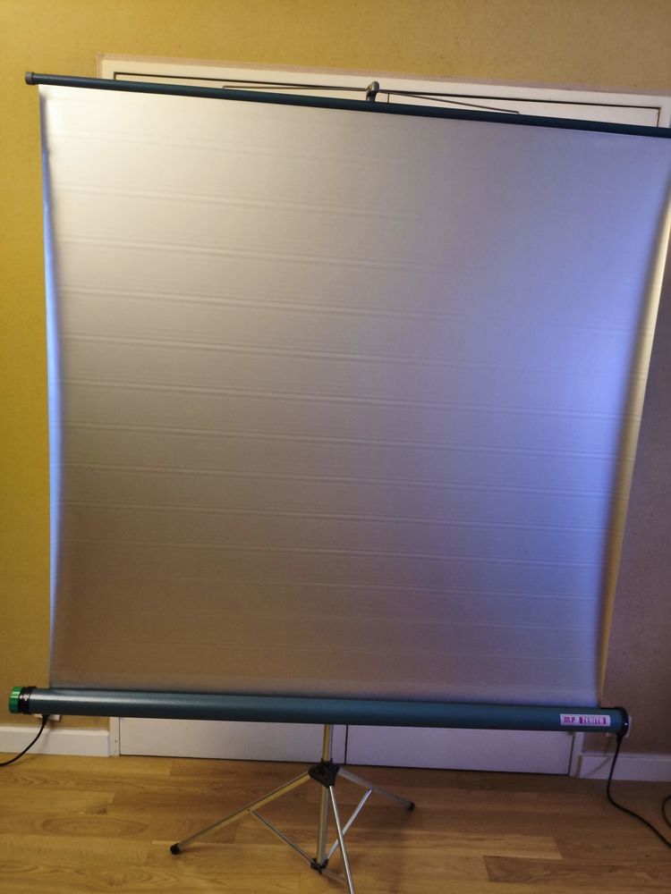 Ecran de projection MP Zenit 15 Courbevoie (92)