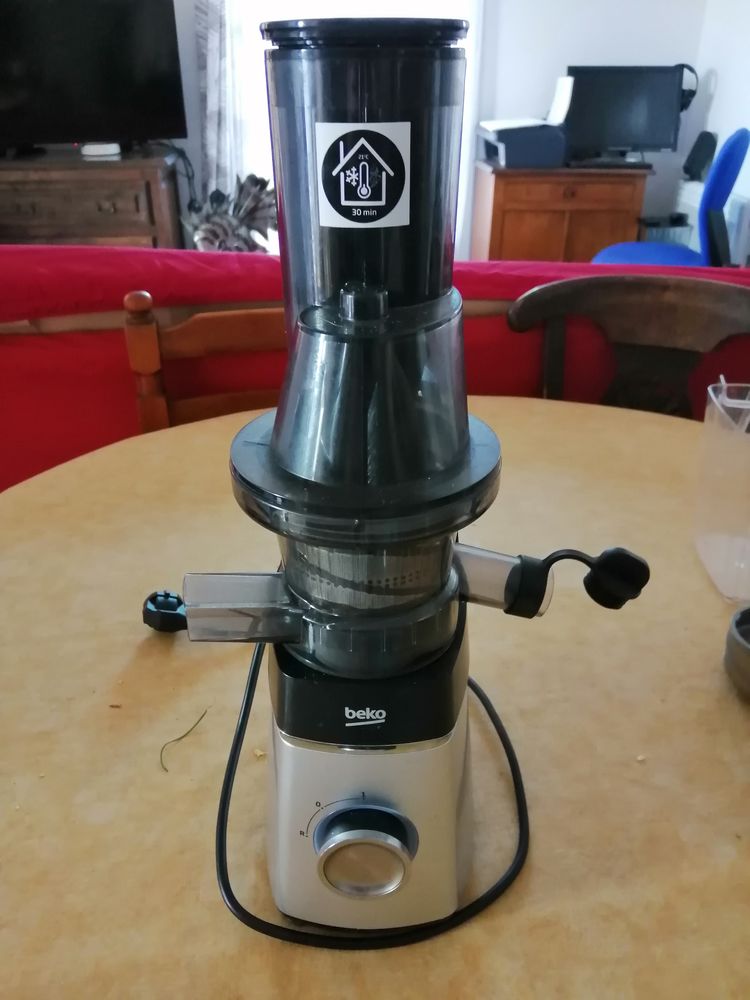 Ectracteur de jus. 30 Six-Fours-les-Plages (83)