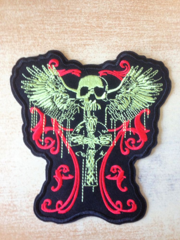 �cusson biker t�te de mort et croix celtique 5 Carnon Plage (34)