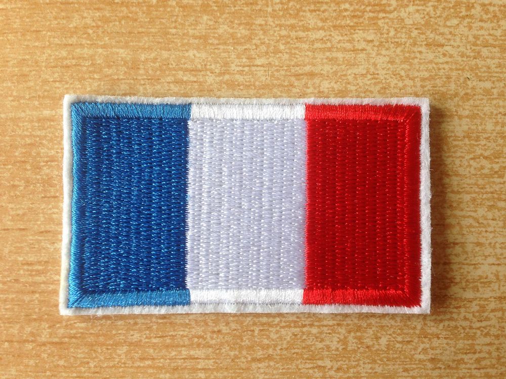 �cusson brod� drapeau francais france 6,5x4 cm 4 Carnon Plage (34)