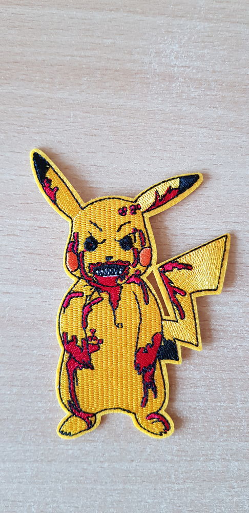 Ecusson brod� Pok�mon Pikachu 11x7 cm 5 Carnon Plage (34)