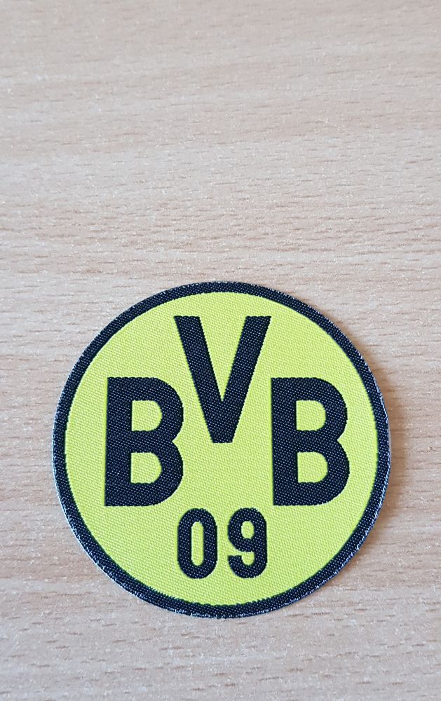 �cusson en tissu 
BVB 09
Borussia Dortmund 
diam�tre 6,5 cm
5 Carnon Plage (34)